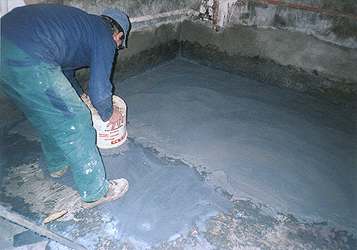 Nanášanie poteru krému (sbr + cement)